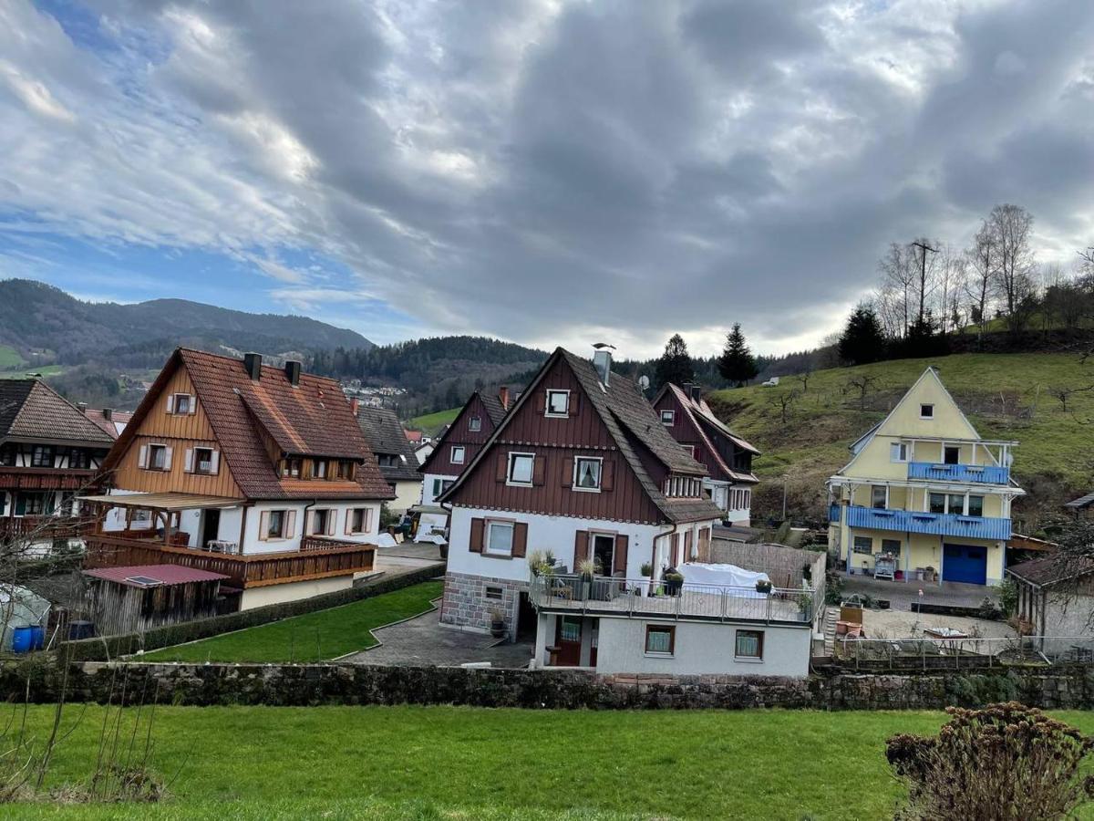 Einzigartiges Apartment, Mitten In Der * Ottenhöfen im Schwarzwald